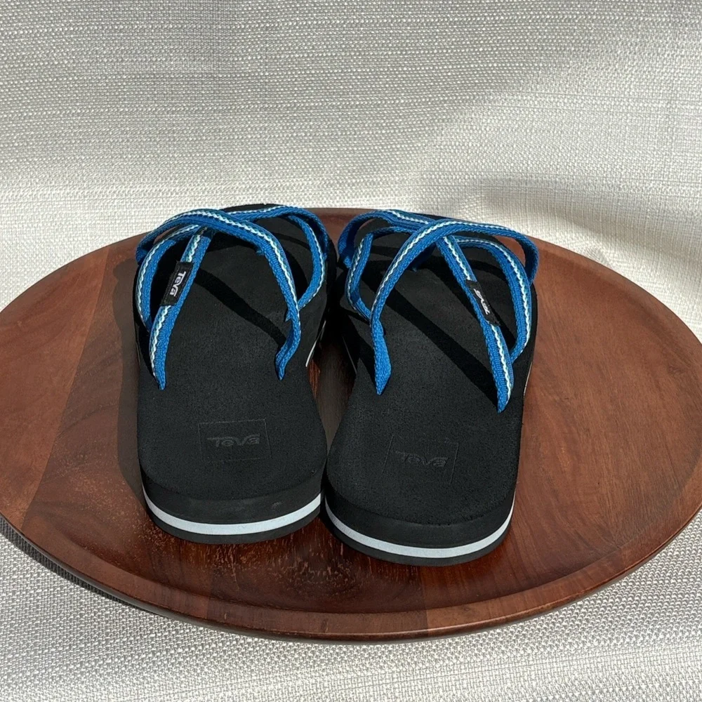 Teva Women's Olowahu Black/Blue Sandals Sz 8